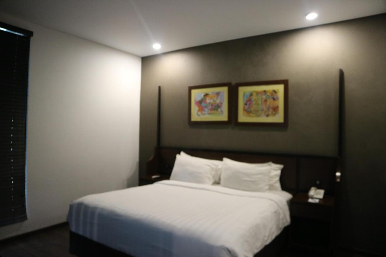 Amanuba Hotel & Resort Rancamaya Bogor Kültér fotó