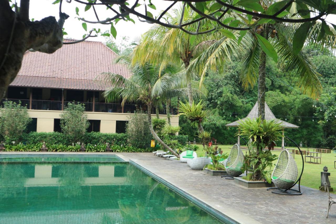 Amanuba Hotel & Resort Rancamaya Bogor Kültér fotó
