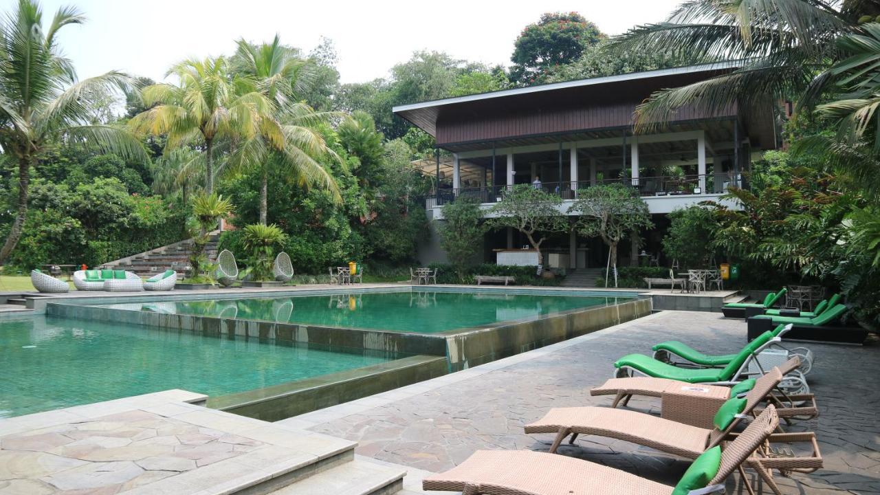 Amanuba Hotel & Resort Rancamaya Bogor Kültér fotó