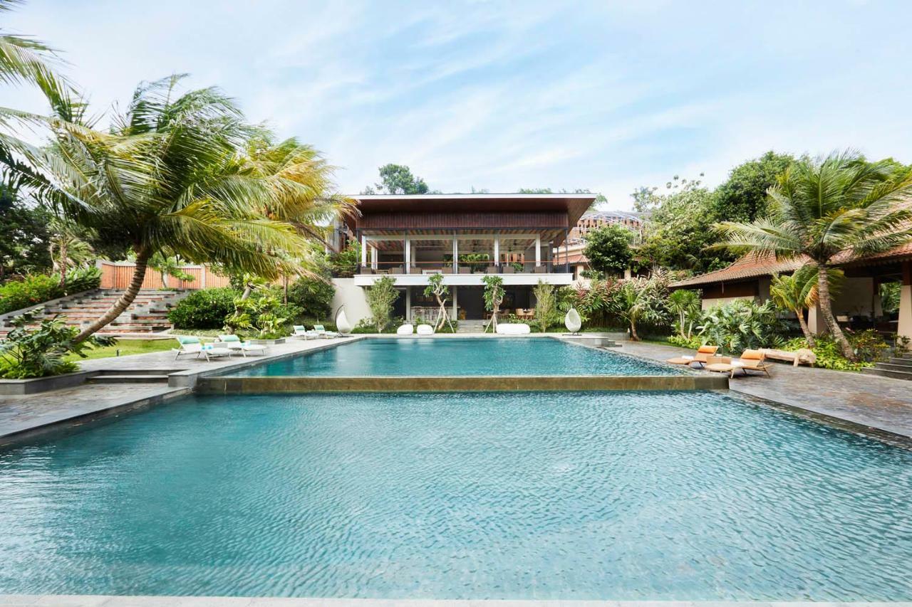 Amanuba Hotel & Resort Rancamaya Bogor Kültér fotó
